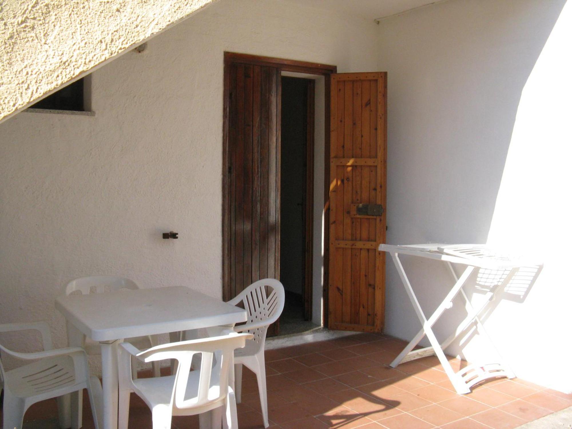 Borgo Spiaggia Isola Rossa Extérieur photo